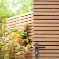 RVS luxe deurbeslagset zwart gecoat. SKG keurmerk met slotkast, cilinder, slot en duimen.