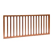 Hardhouten spijlenhek, 180 x 80 cm. Frame 4,5 x 7 cm, spijlen 2 x 3 cm.