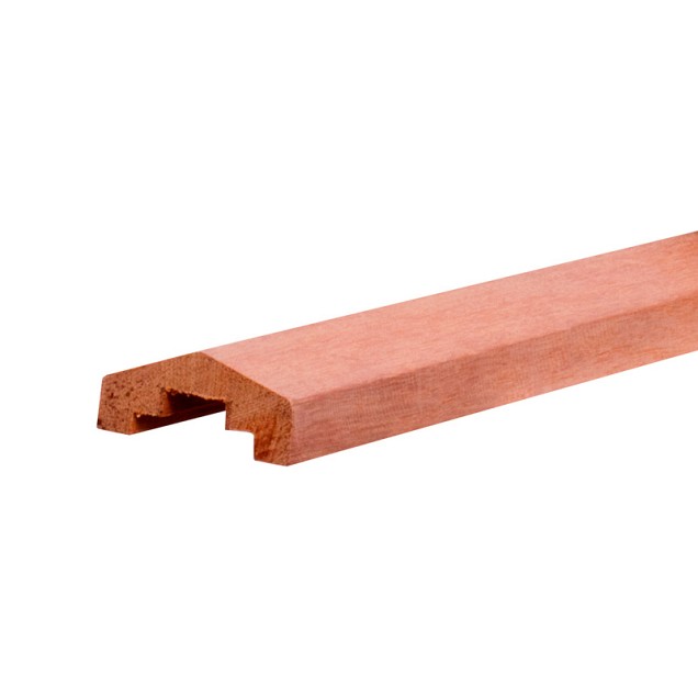 Hardhouten geschaafde afdekkap met sponning (4,9 x 1 cm) 7 x 3,5 x 180 cm.